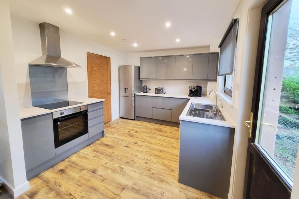 Ness Riverfront Holiday Home - City Centre Inverness Luaran gambar